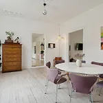 3 Bedroom Pet Friendly In Aero Ferienhaus