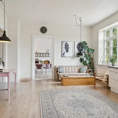 3 Bedroom Pet Friendly In Aero Vakantiehuis *